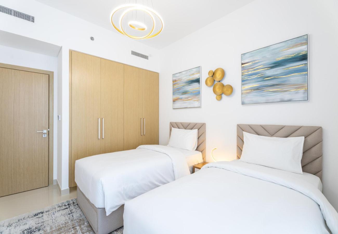 Easygo - 17 Icon Bay1 2bedroom Burj Khalifa View * Дубай