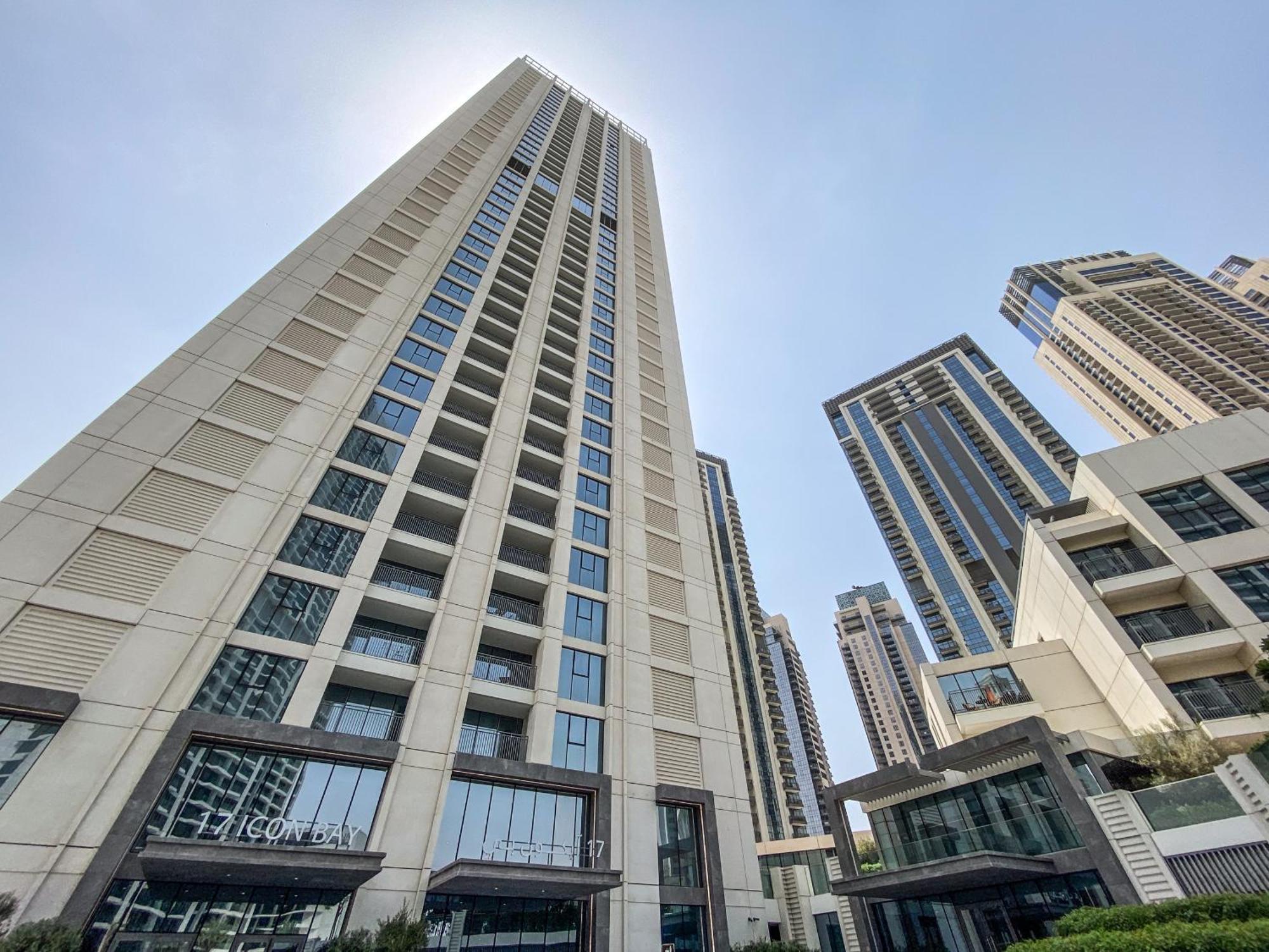 Easygo - 17 Icon Bay1 2bedroom Burj Khalifa View * Дубай